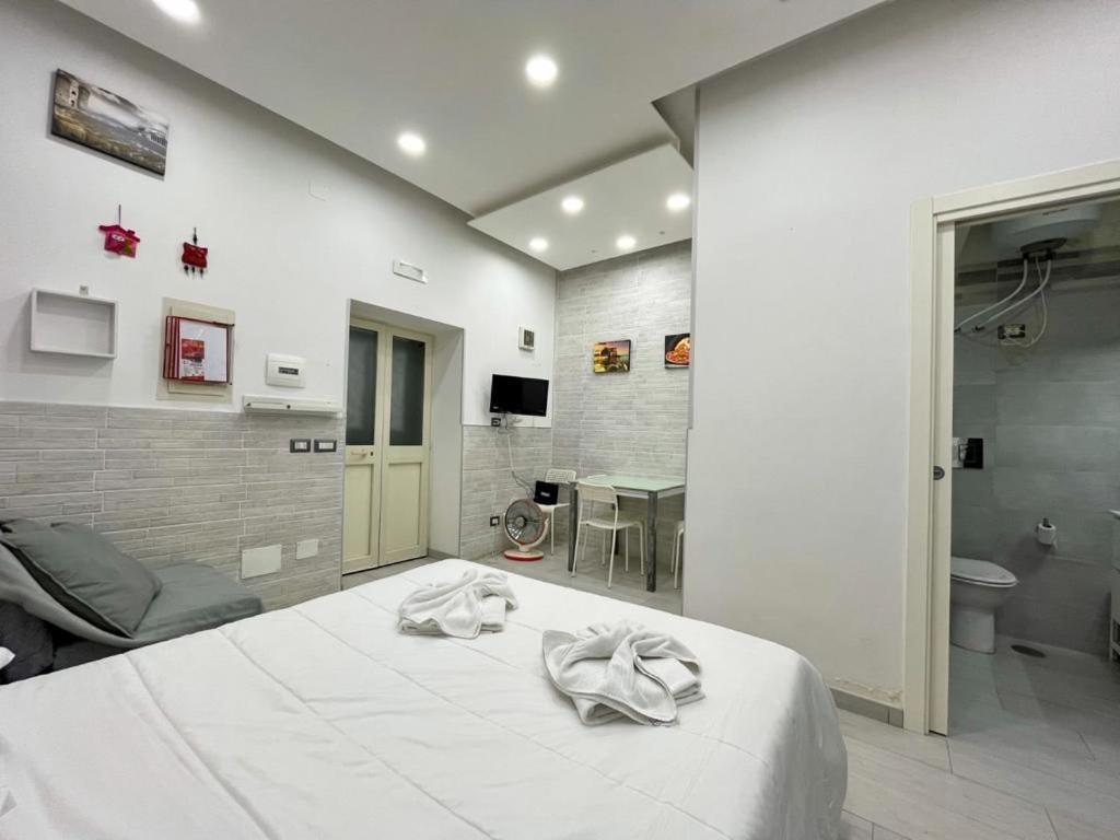 Appartamento Titi Chiaia Napoli